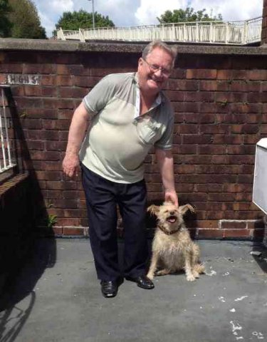 Bella, back with 'Dad', having arrived in Swansea, after travelling from Benalmádena in S.Spain.