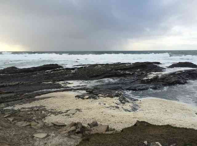 A rather scummy, yet lovely wintry sea at Co.Clare in Ireland. 